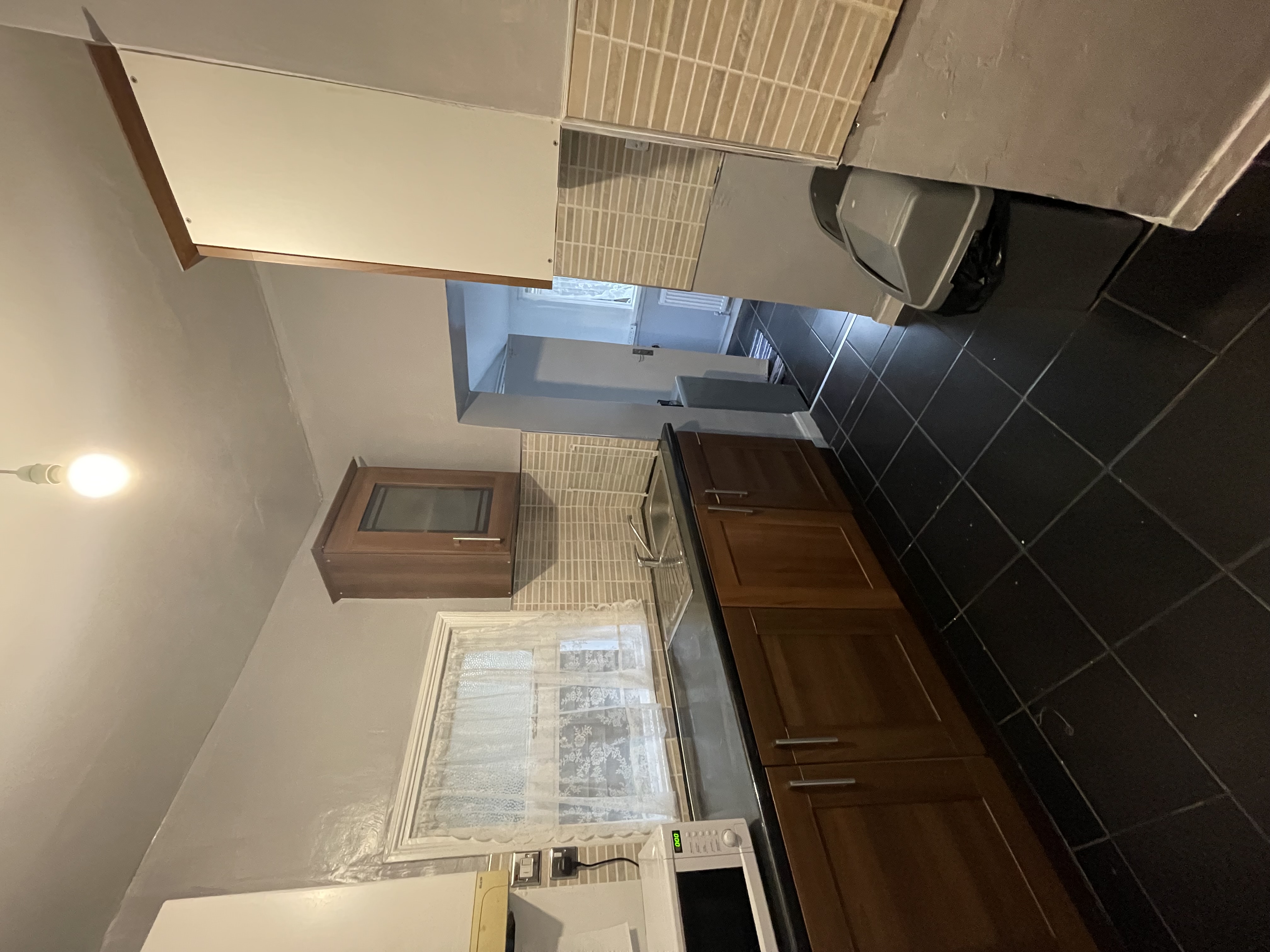 🌟 Large Double Room – Albert Square, Stratford/Maryland (E1