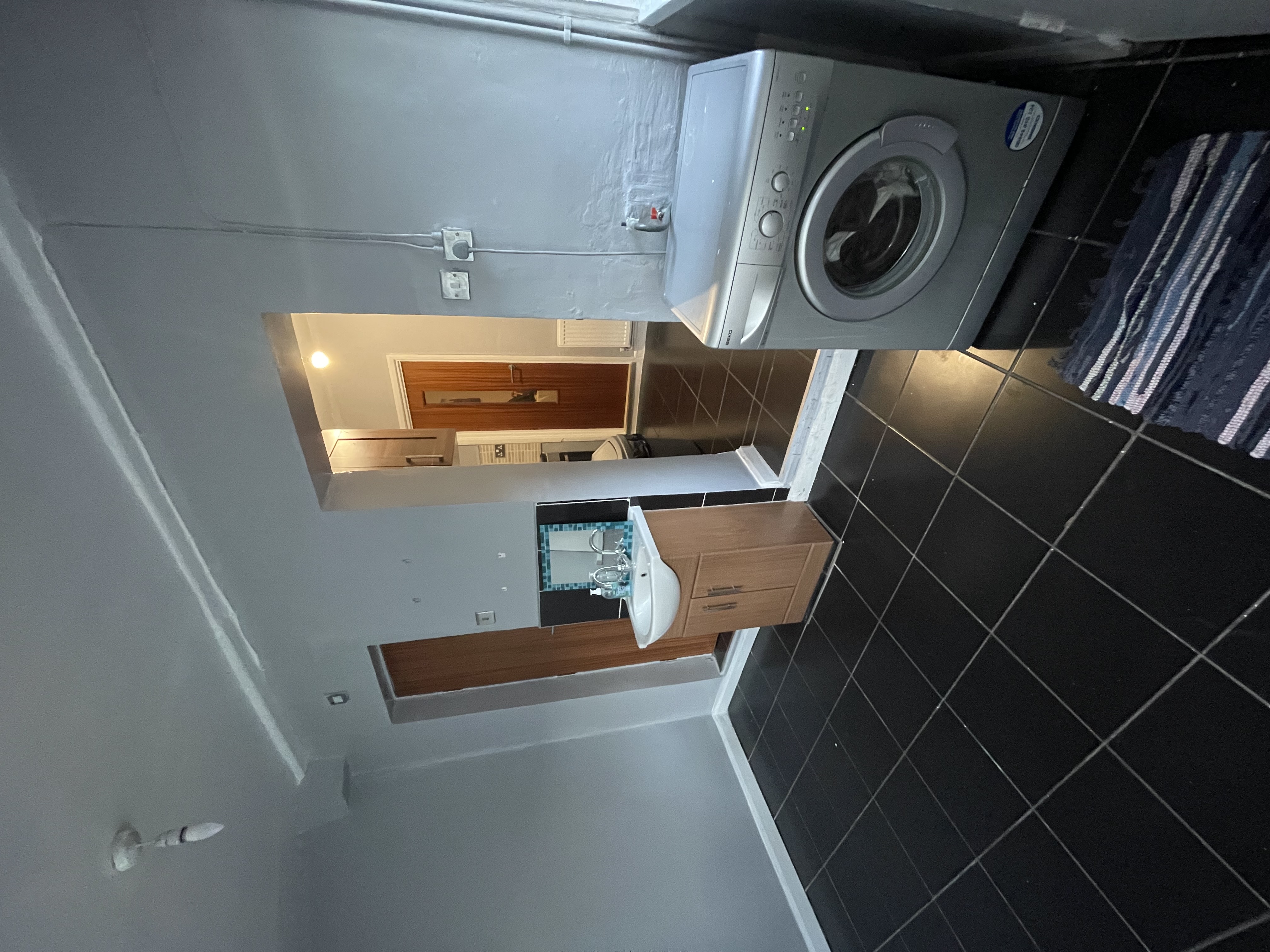 🌟 Large Double Room – Albert Square, Stratford/Maryland (E1