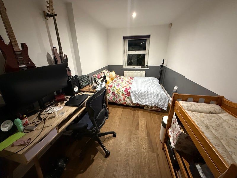 Beautiful 2bd flat Camberwell- 10 week let (price inc bills)