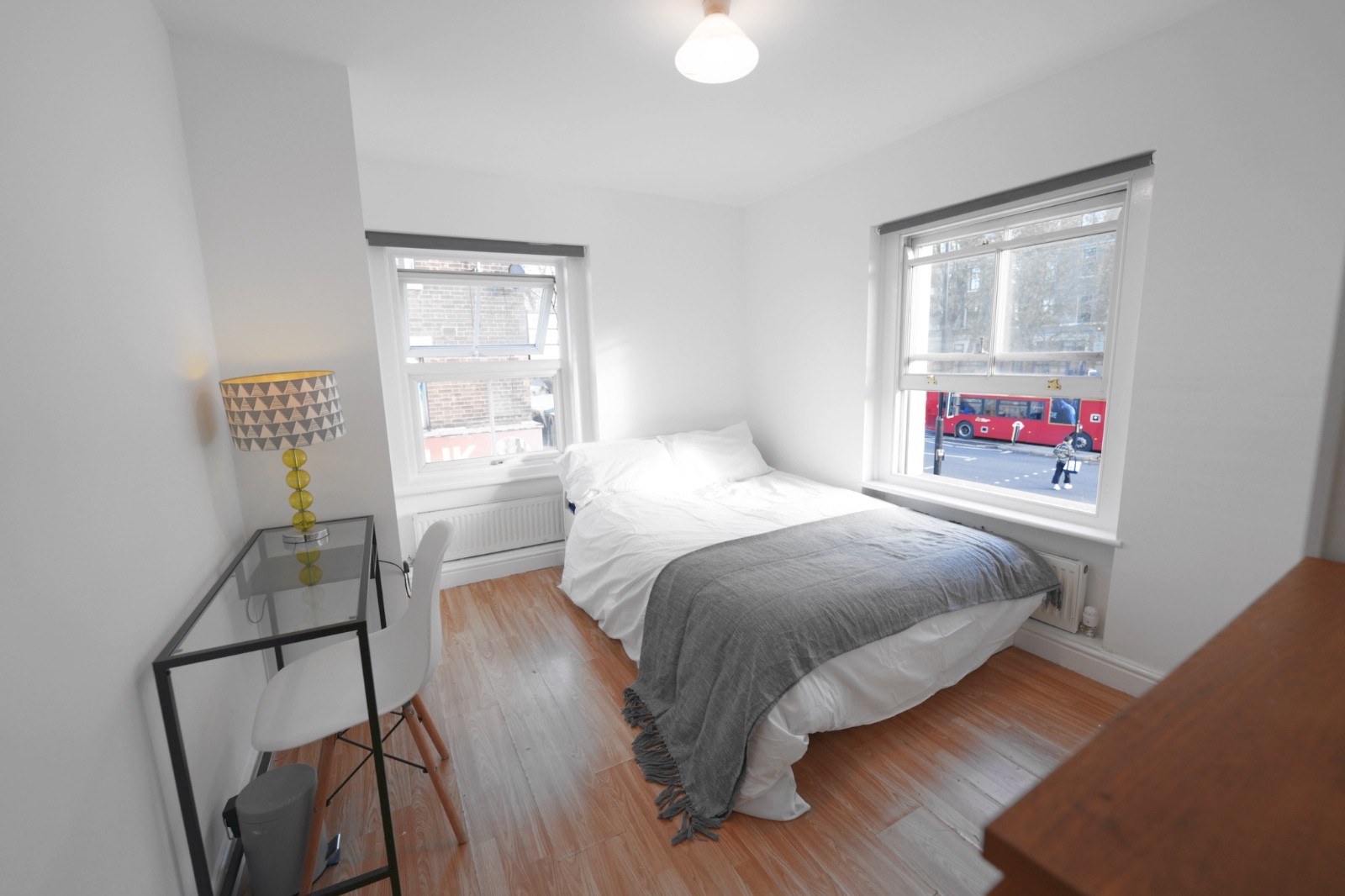 Double Room in Whitechapel (E1)