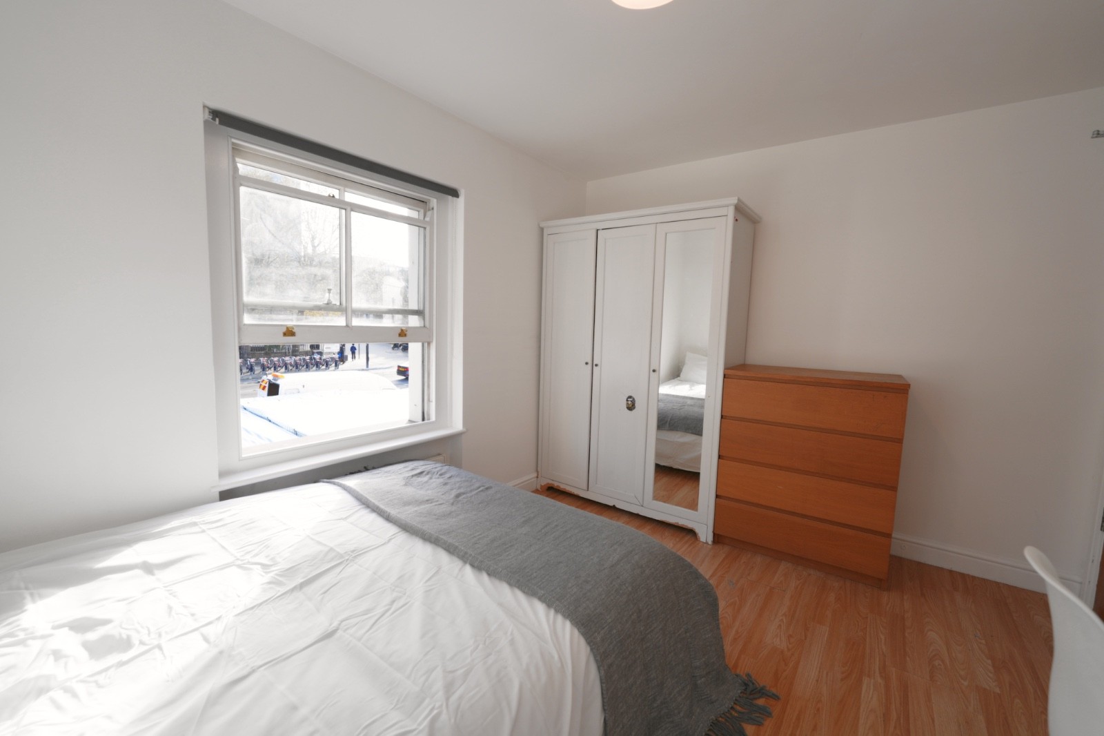 Double Room in Whitechapel (E1)