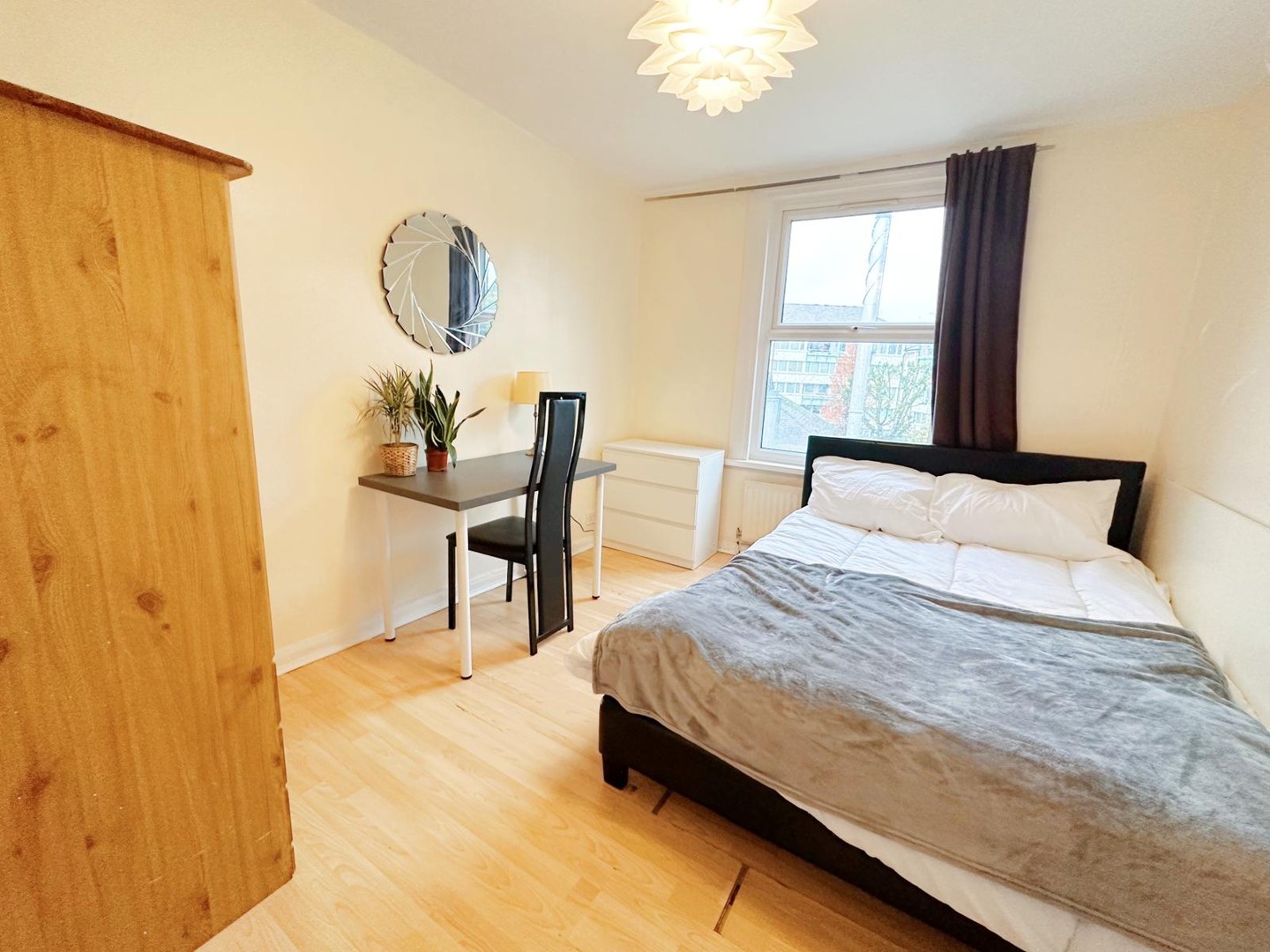 Double Room in Surrey Quays (SE16)