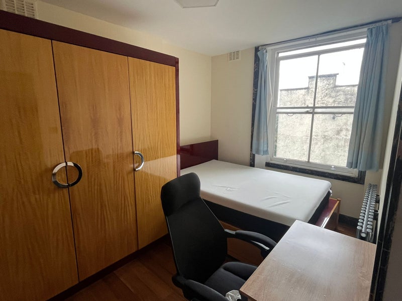x3 double rooms close to Paddington