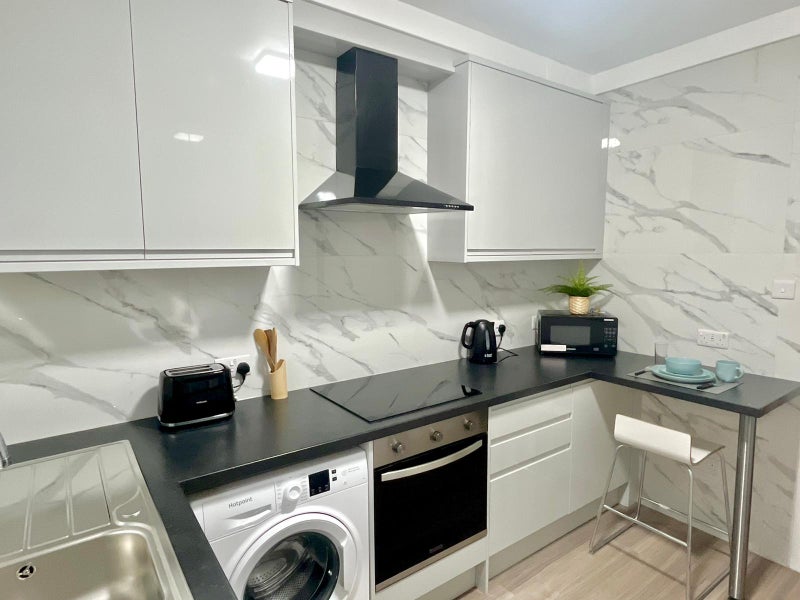 2 Modern Rooms! in Finchley Road // Be Fast