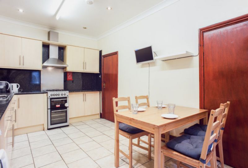 Double room near  Granleigh road