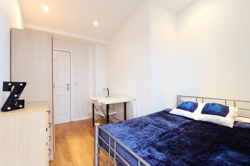 Fantastic Room! Great Views! Terrace! Limehouse