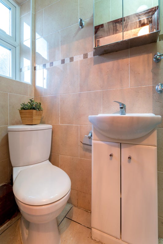 x3 doubles rooms in  Leytonstone