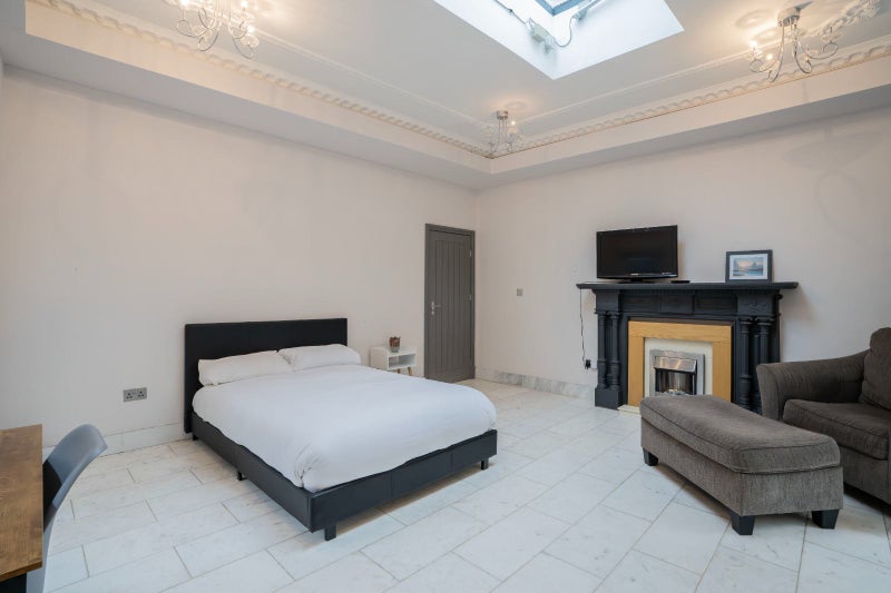 Great Double Room In Finchley