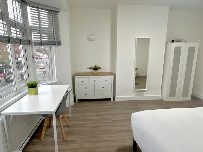 Double room near Hampstead 