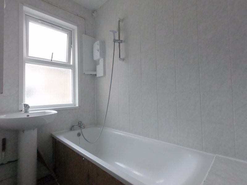 Double room in Abbotsford Avenue