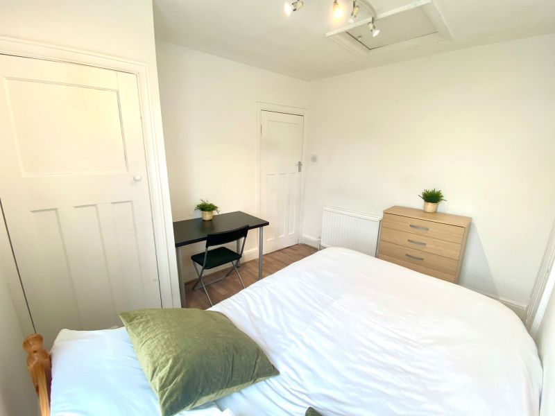 💰Zone 1 **Dble Room*Old Street*Last Available Roo