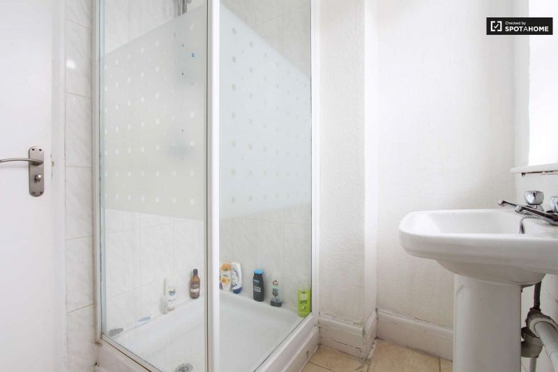 Double room in Nile Street