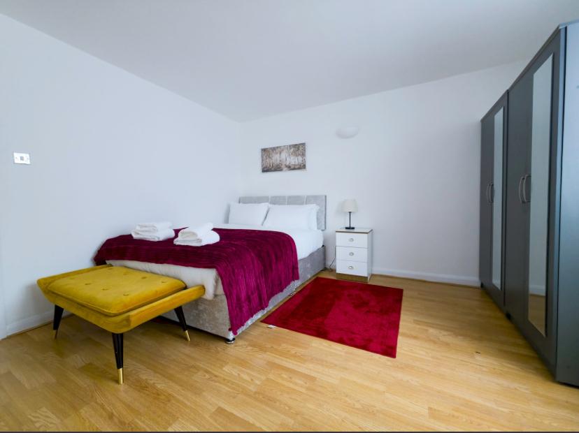 Rooms to Rent Near Shadwell Station DLR 