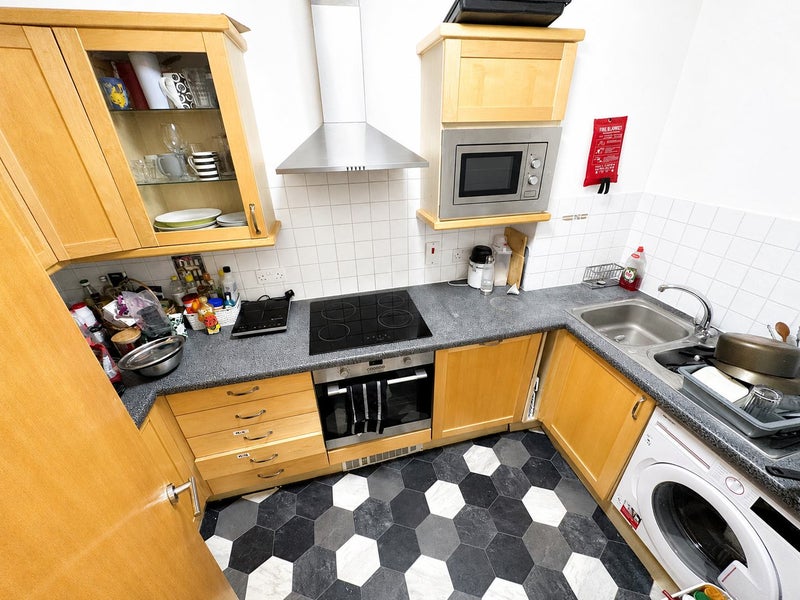 Double Room near Canary Wharf in Modern Flat