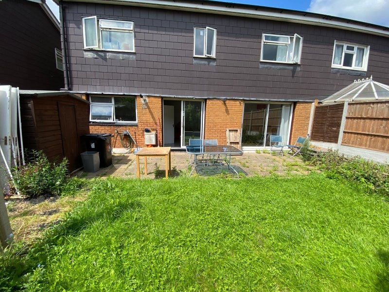 2 Rooms Available in Islington