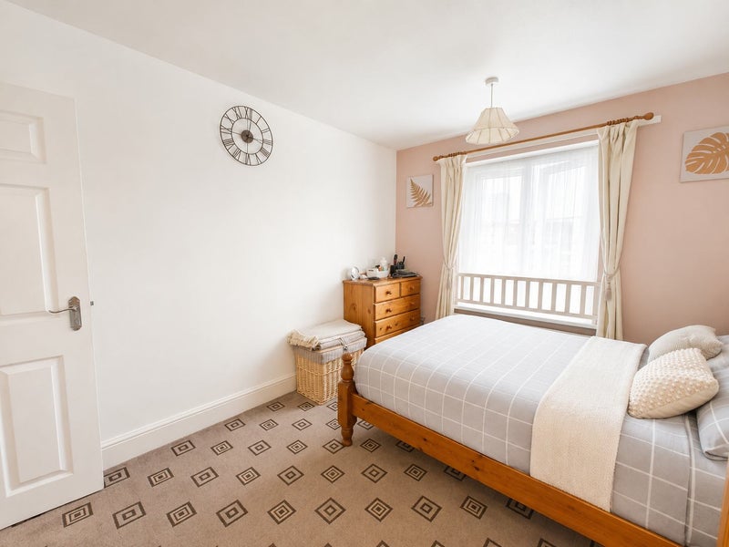 Professional House Share in Whitechapel