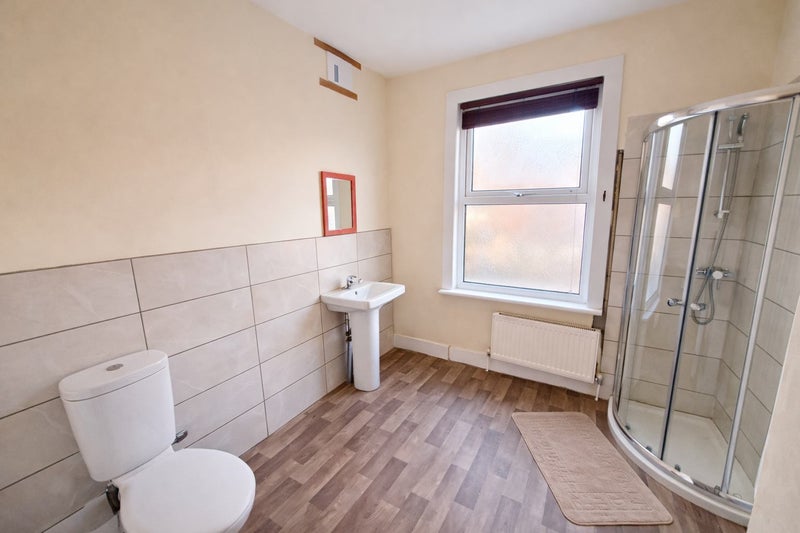 Double Room in Seven Sisters / Turnpike lane