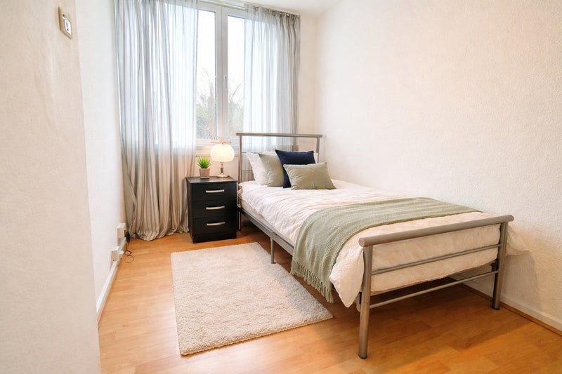 Value Rooms Near Canary Wharf 
