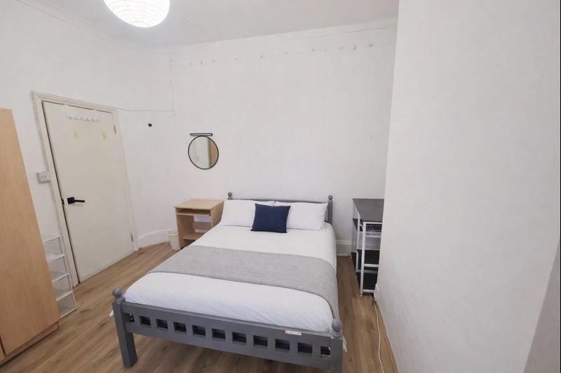 Double Room in Stratford 20 Min to Central London