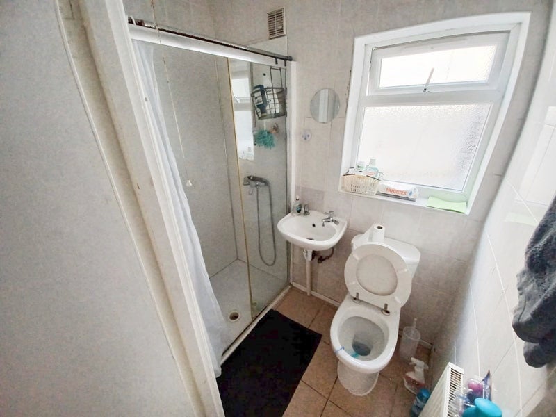 Double Room in Stratford 20 Min to Central London