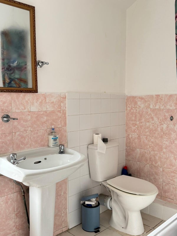 Bright Double Room in Canada Water