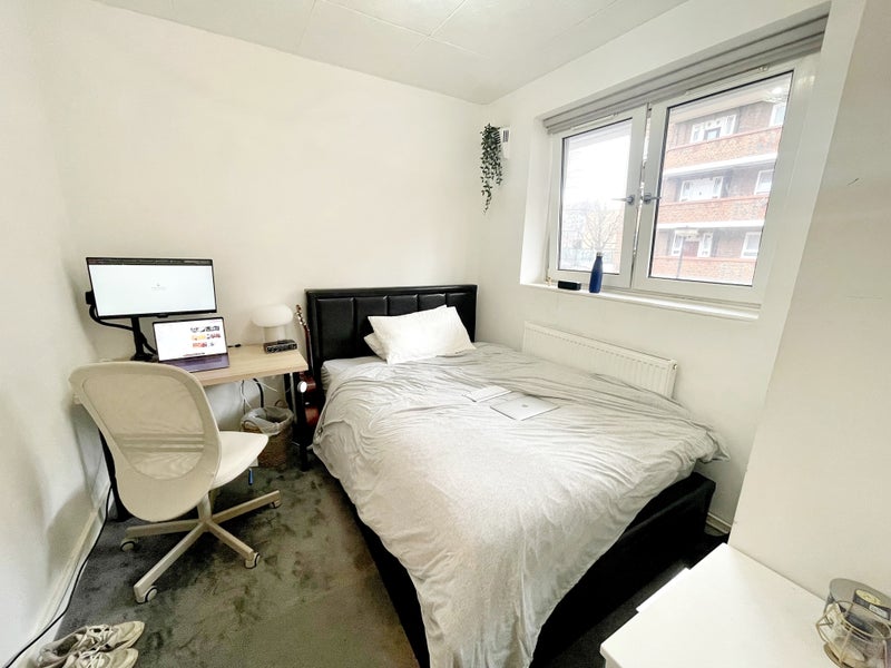Bright Rooms Brick Line - Liverpool Street