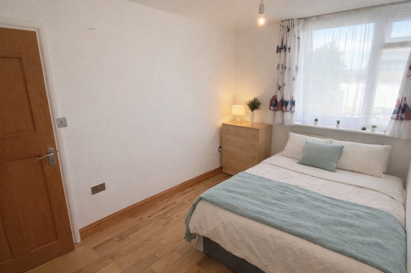 Double room close to Victoria Park