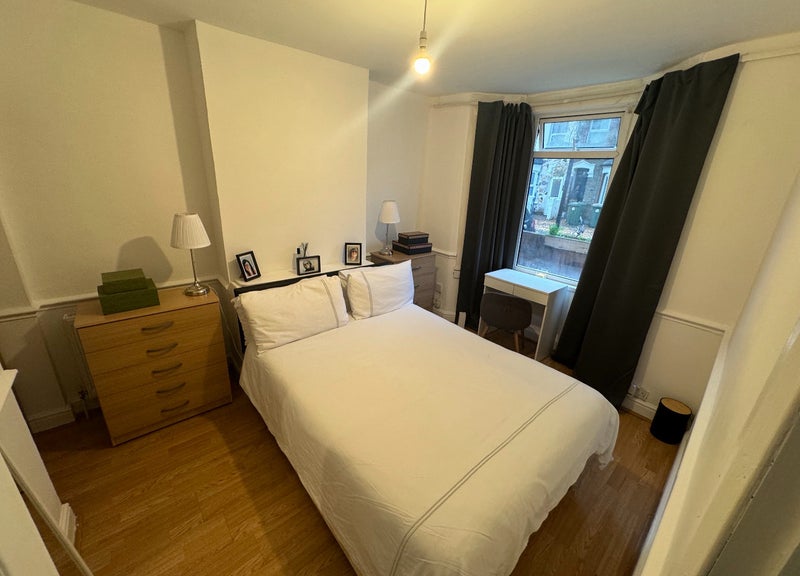 amazing double room in Plaistow