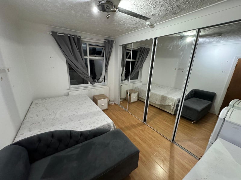 2 Amazing double rooms in barking
