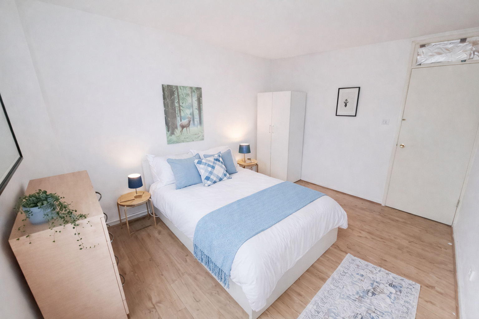 Large Room near Stratford