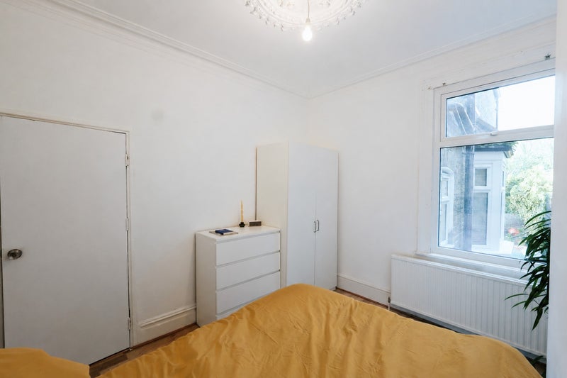 Bright Double in Victorian House / Canada water