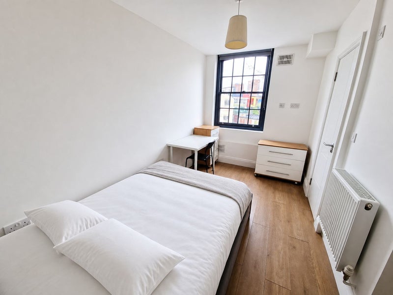 Double Room - Langdon Park/Poplar · £900 pcm