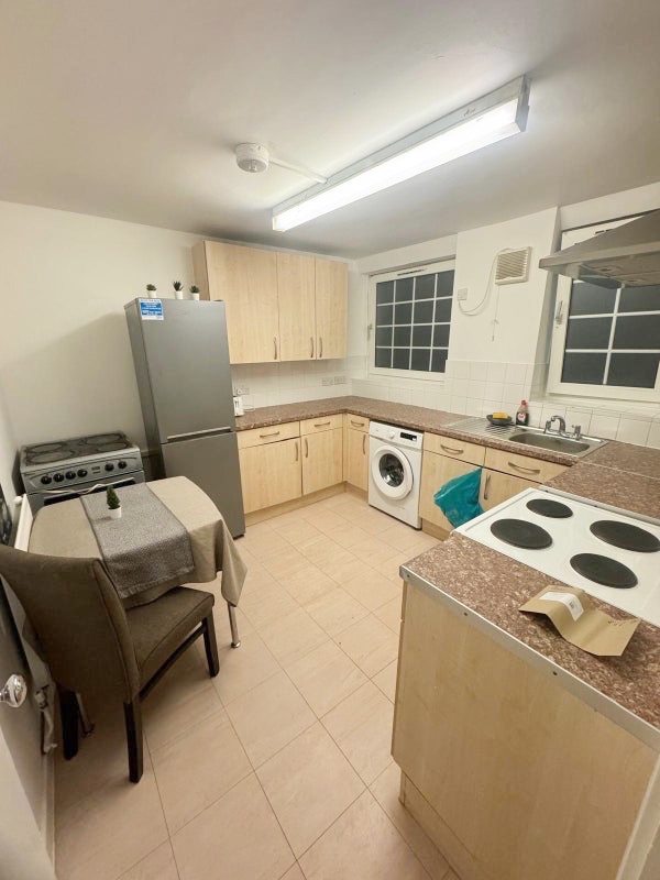 Bright Rooms in Bethnal Green 