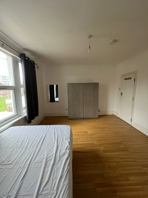 Fully furnished Double Rooms near Stratford