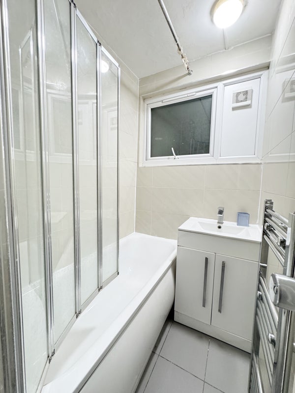 Bright Rooms / Shoreditch - Bethnal Green