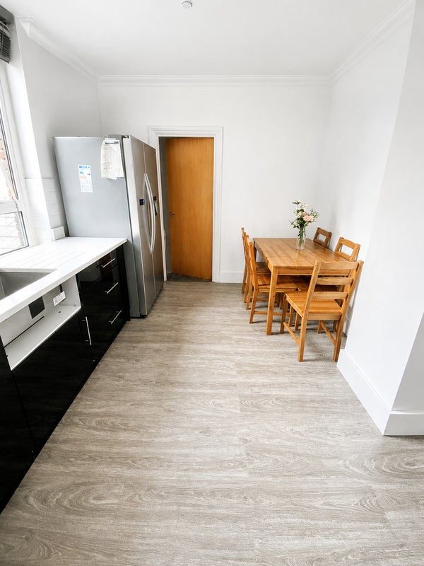 Bright Cozy Double near Canary Wharf