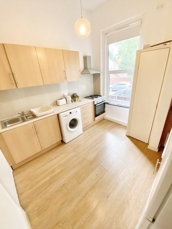 Bright Rooms in Finchley