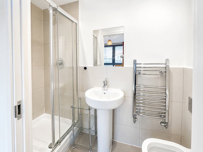 ⭐En-Suite Room - Modern Flat with Living Room