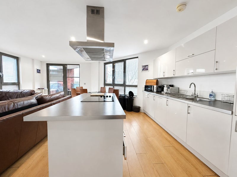 ⭐En-Suite Room - Modern Flat with Living Room