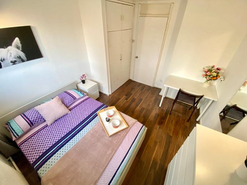 Bright Double Room with Desk - SW10