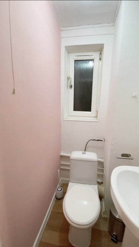 Cozy Room in Mile End 