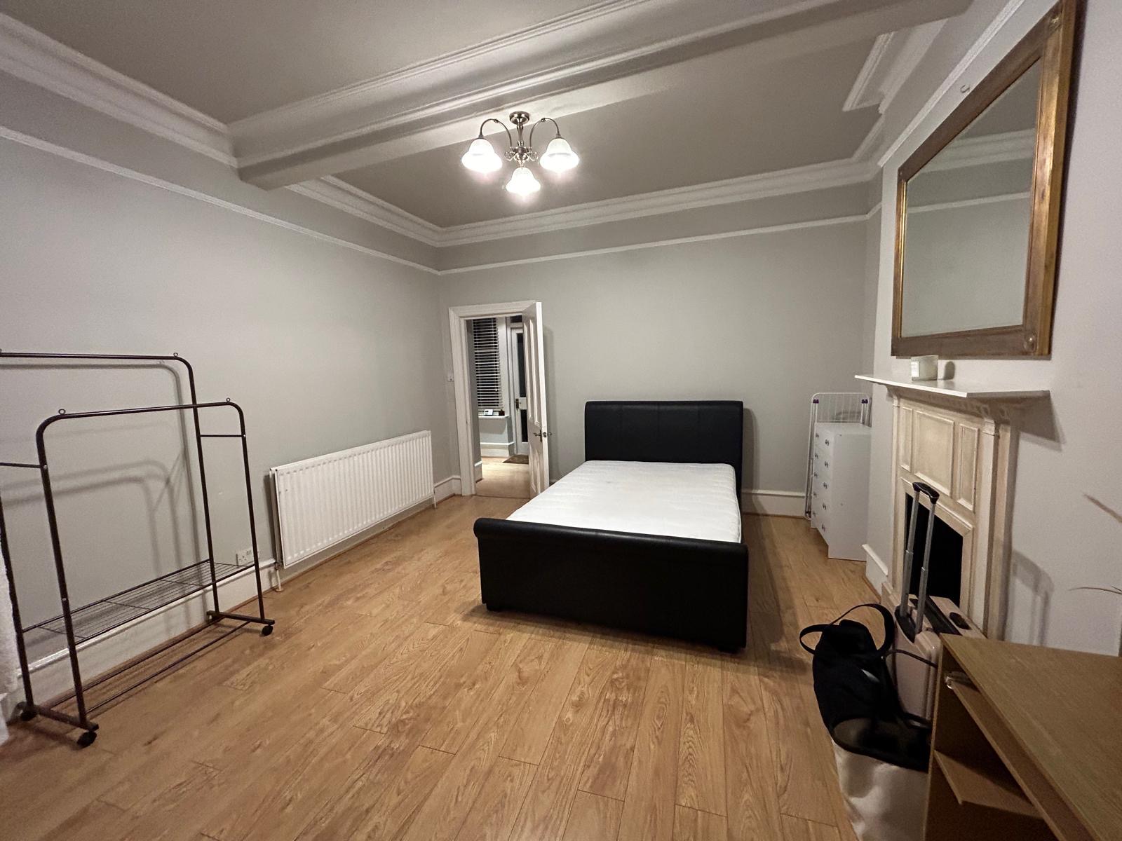 Spacious two-room, ideal for two or one person/ Couple 