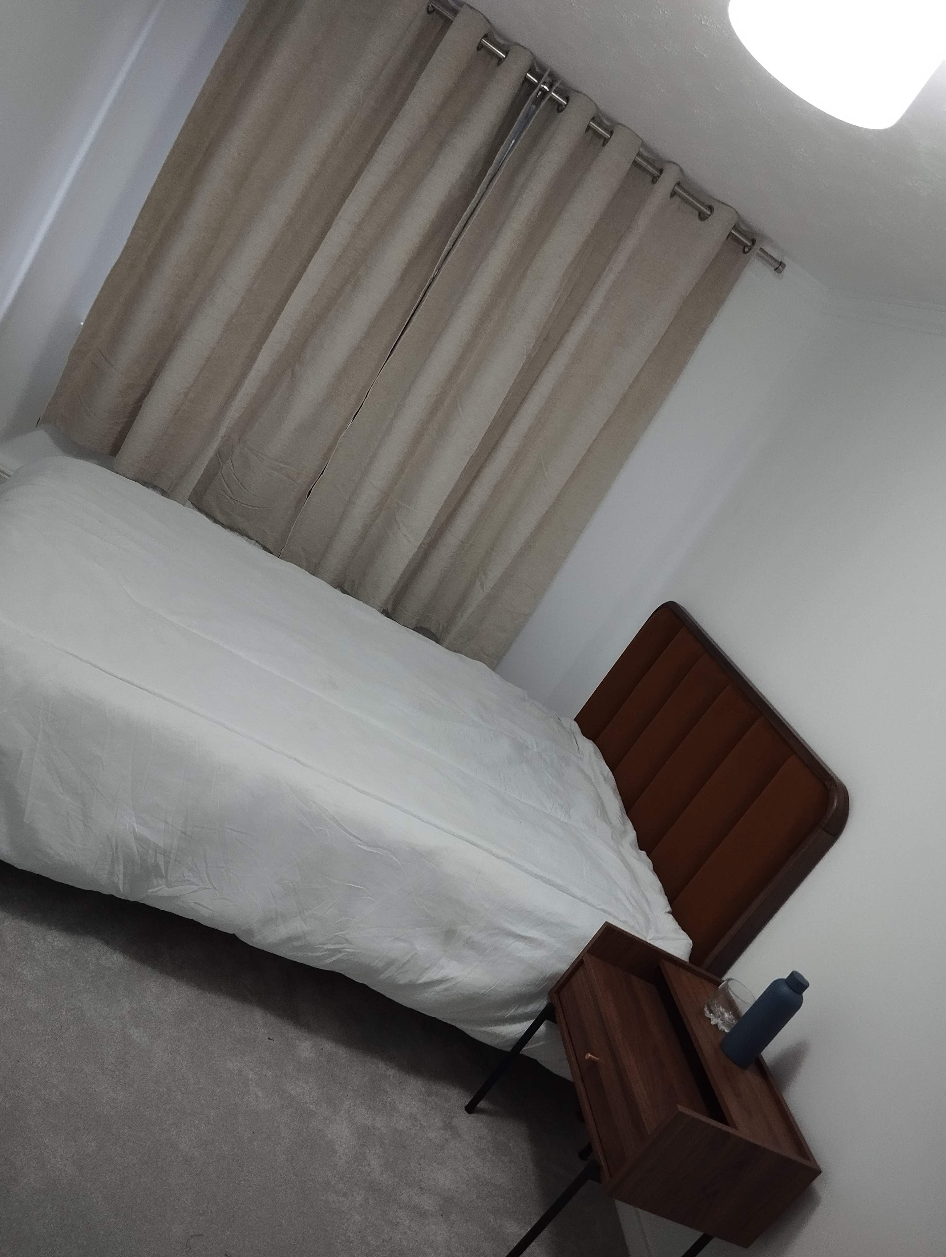 One double room with private bathroom 