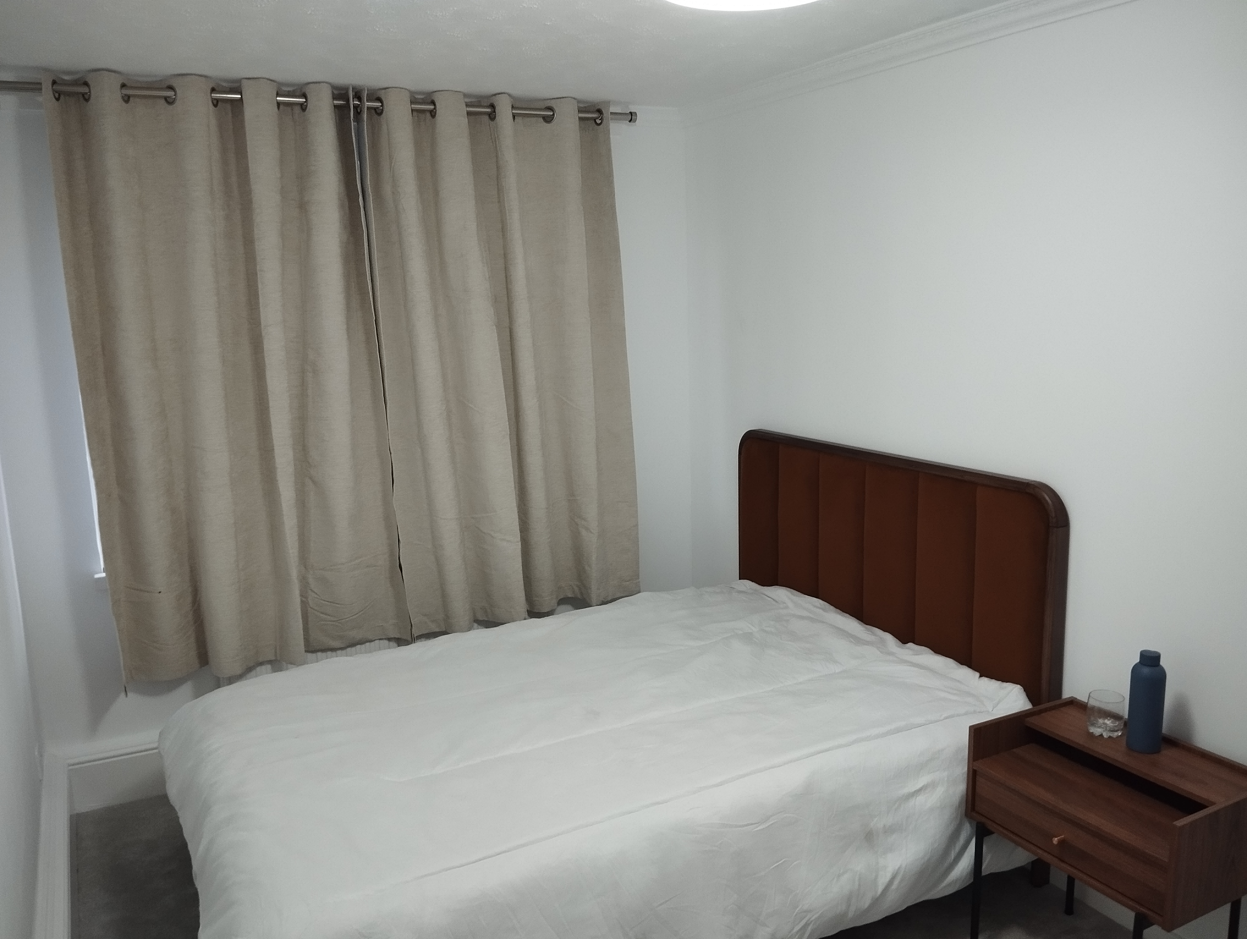 One double room with private bathroom 