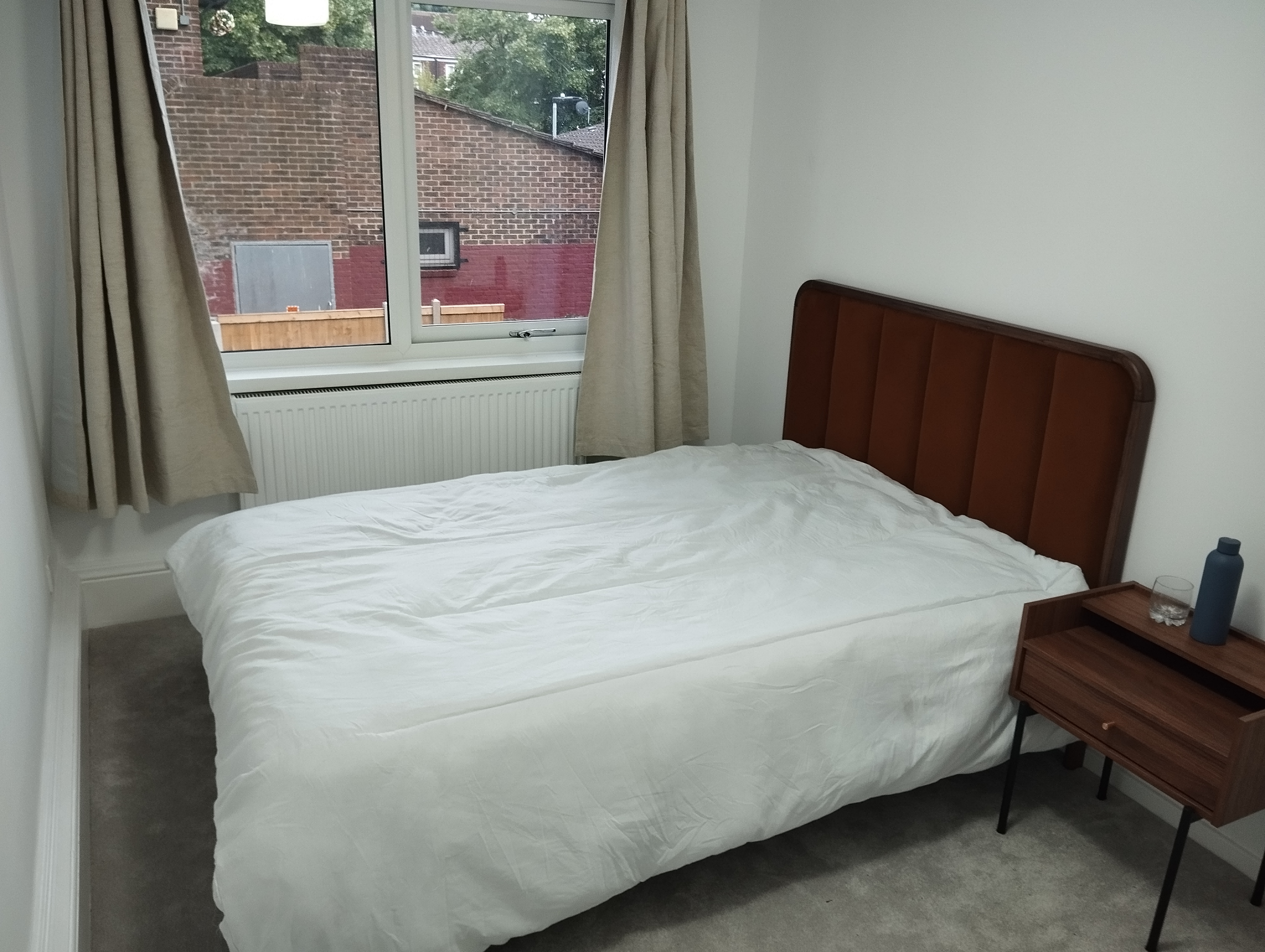 One double room with private bathroom 