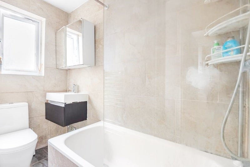 Double room close to deptford park