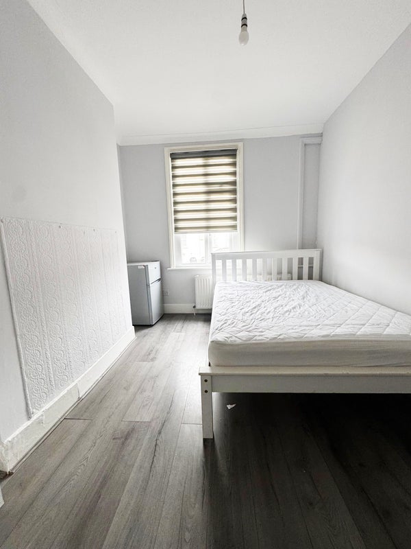 Bright Double Rooms – Tottenham