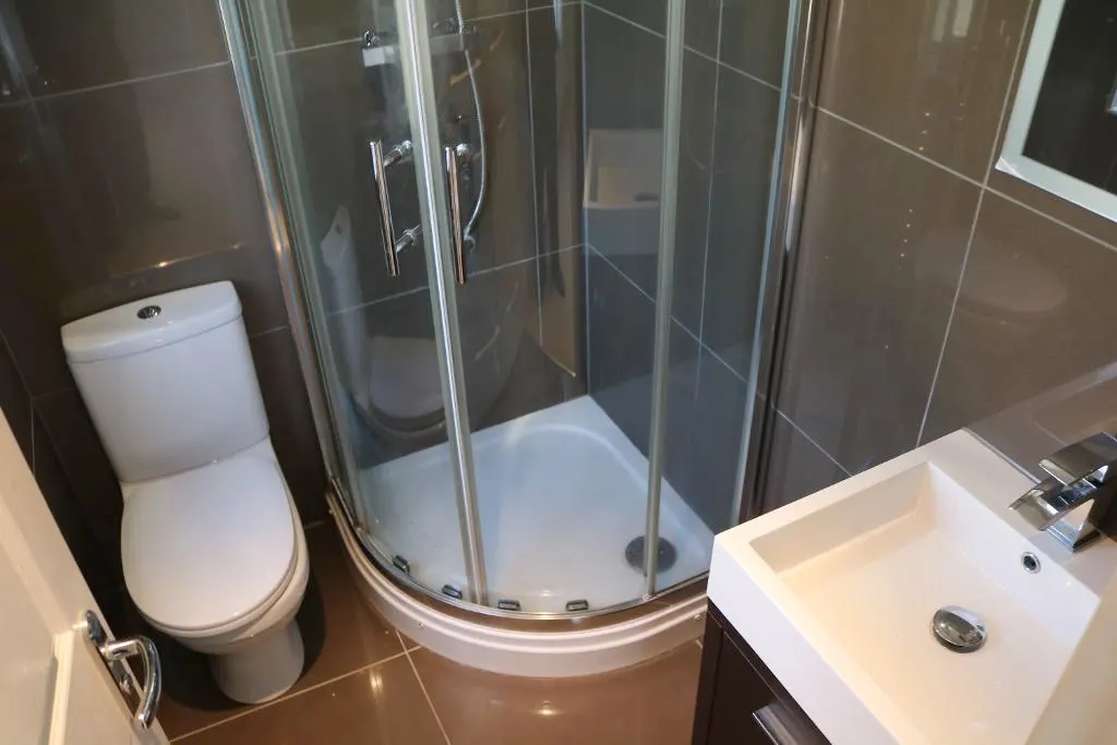 Ensuite room in CANADA WATER