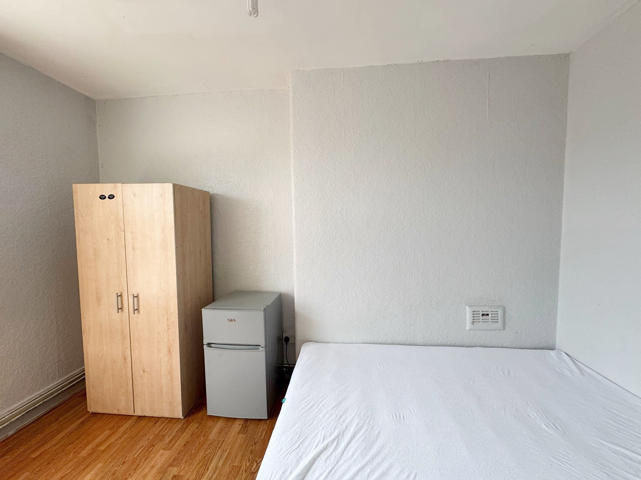 Bright Double in Zone 1 / 10 Min Central London