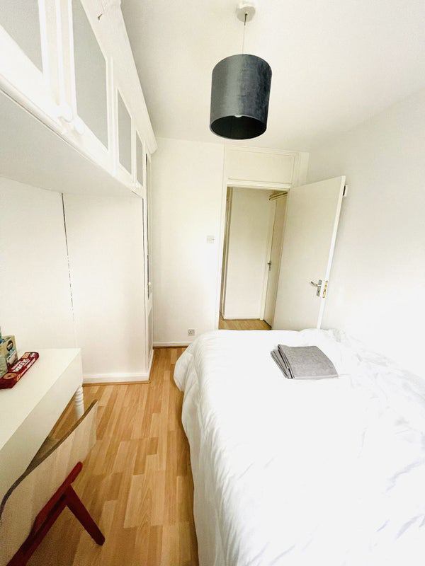  Bright  Double Room in Brick Lane / Liverpool Street